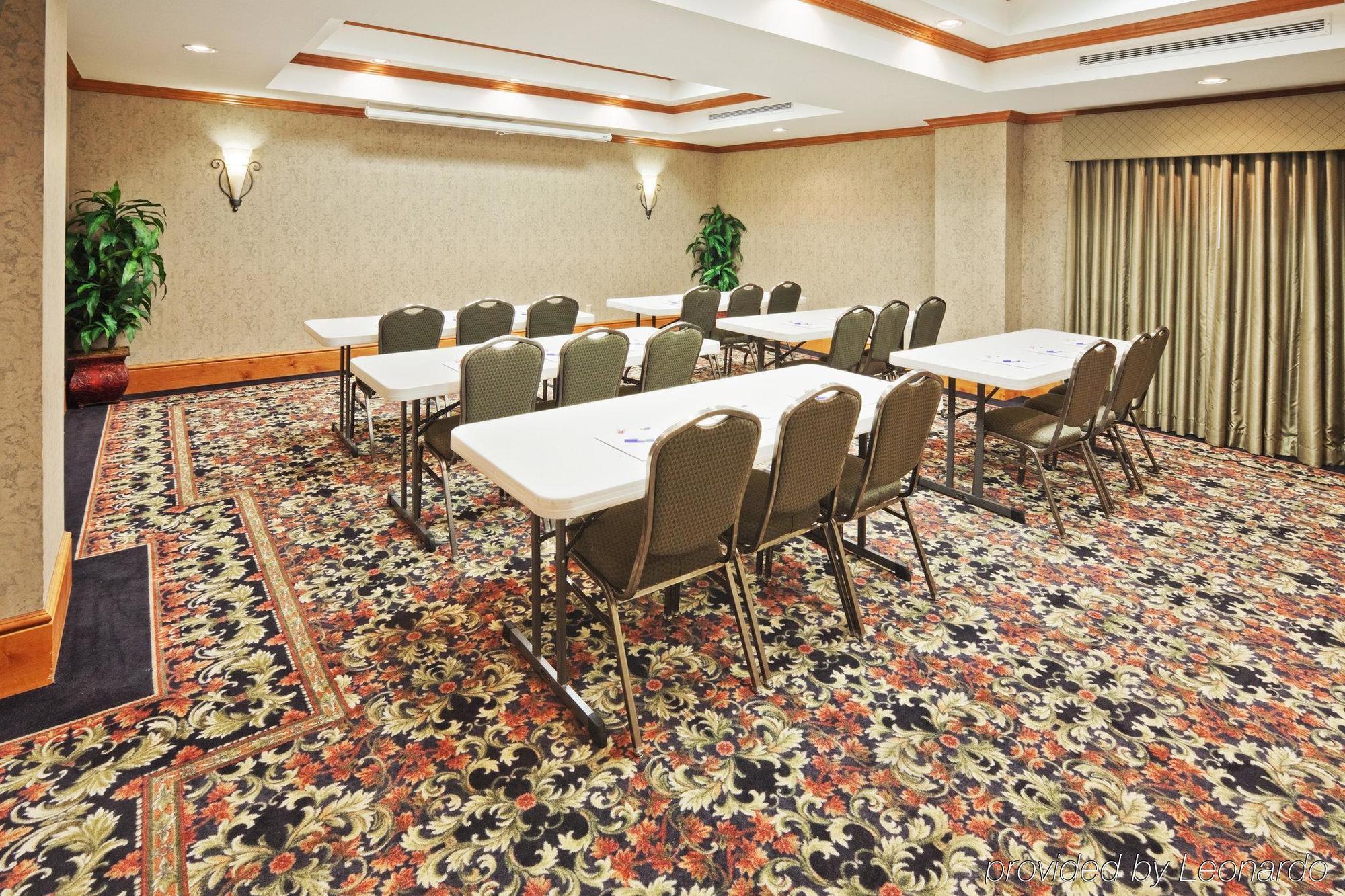Holiday Inn Express Hotel & Suites Lawton-Fort Sill By Ihg Eksteriør billede